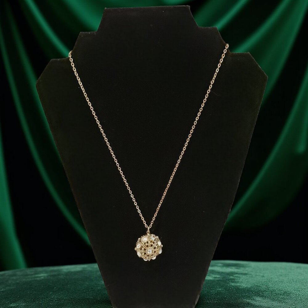 Pearl & Gold-Tone Cluster Pendant Necklace - Silver-Tone Chain - Elegant Jewelry